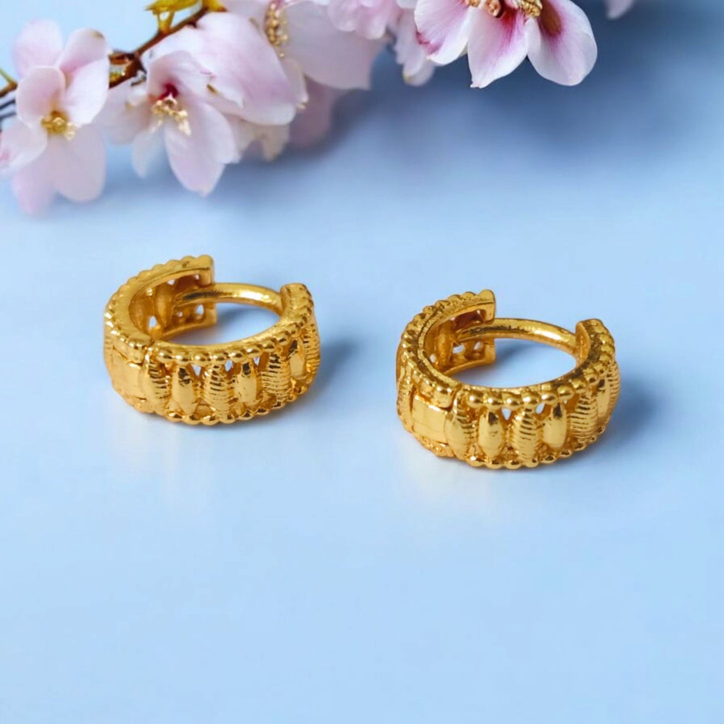 Gold-Plated Leaf Design Hoop Earrings for Women – Stylish Daily Wear Jewelry