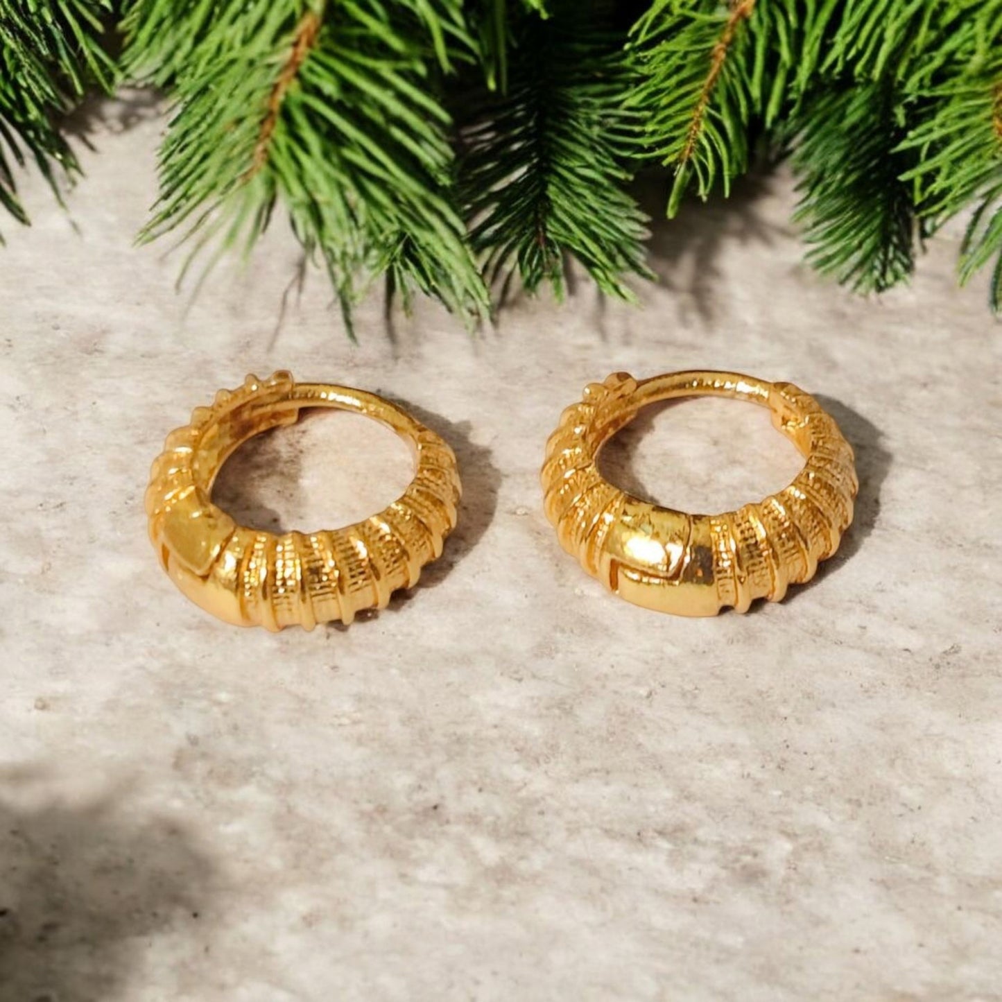 Gold-Plated Leaf Design Hoop Earrings for Women – Stylish Daily Wear Jewelry
