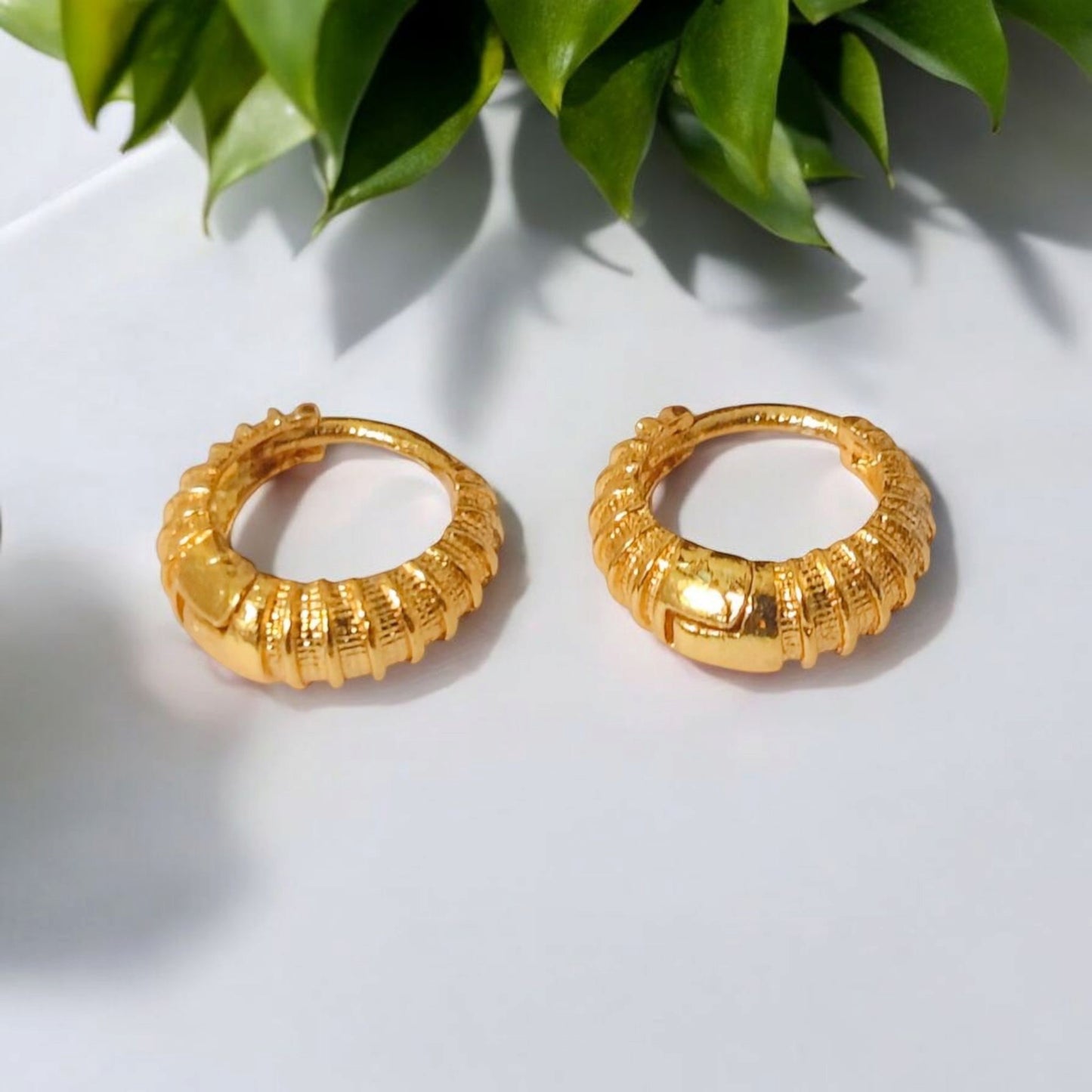 Gold-Plated Leaf Design Hoop Earrings for Women – Stylish Daily Wear Jewelry