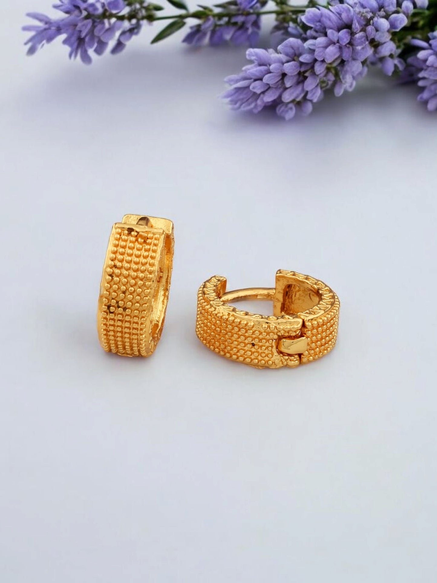 Gold-Plated Leaf Design Hoop Earrings for Women – Stylish Daily Wear Jewelry