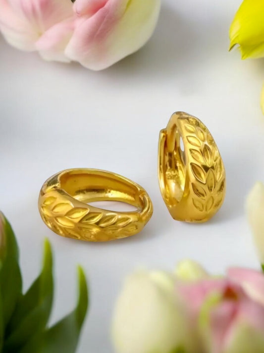 Gold-Plated Leaf Design Hoop Earrings for Women – Stylish Daily Wear Jewelry