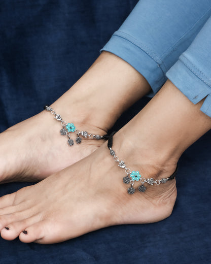 Handmade Black Thread Silver Plated Anklet with Floral & Bird Charms – Adjustable Ethnic Payal for Women & Girls