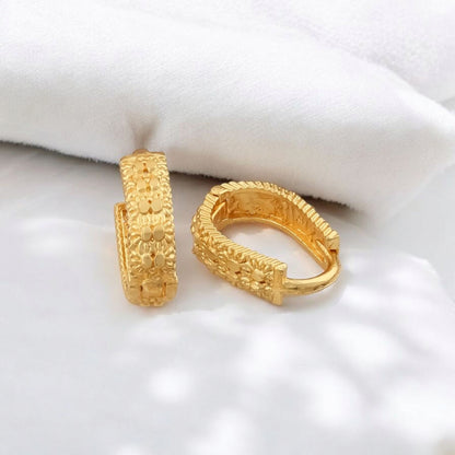 Gold-Plated Leaf Design Hoop Earrings for Women – Stylish Daily Wear Jewelry