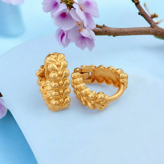 Gold-Plated Leaf Design Hoop Earrings for Women – Stylish Daily Wear Jewelry
