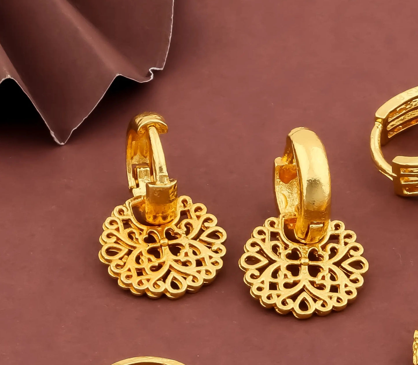 Gold-Plated Leaf Design Hoop Earrings for Women – Stylish Daily Wear Jewelry