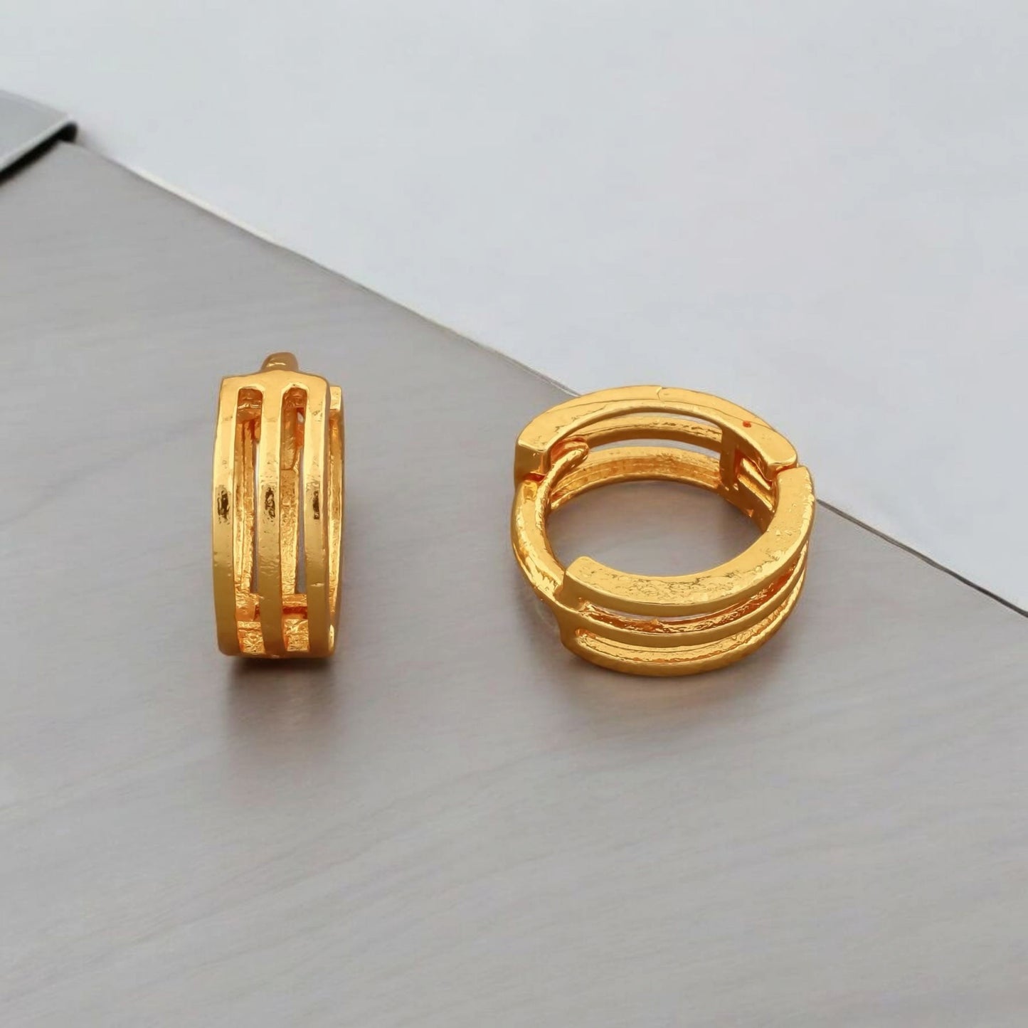 Gold-Plated Leaf Design Hoop Earrings for Women – Stylish Daily Wear Jewelry