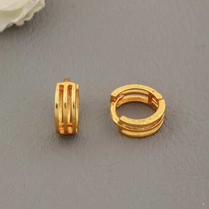 Gold-Plated Leaf Design Hoop Earrings for Women – Stylish Daily Wear Jewelry