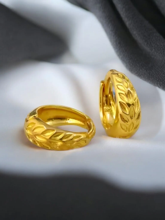 Gold-Plated Leaf Design Hoop Earrings for Women – Stylish Daily Wear Jewelry
